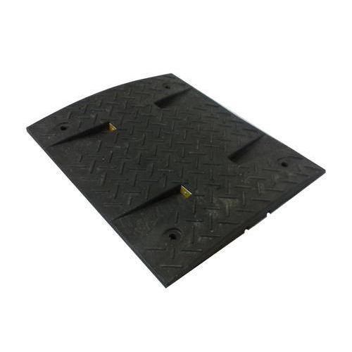 Spomaľovacie prahy, stredové diely, 3 x 50 x 43 cm Spomaľovacie prahy, stredové diely, 3 x 50 x 43 cm