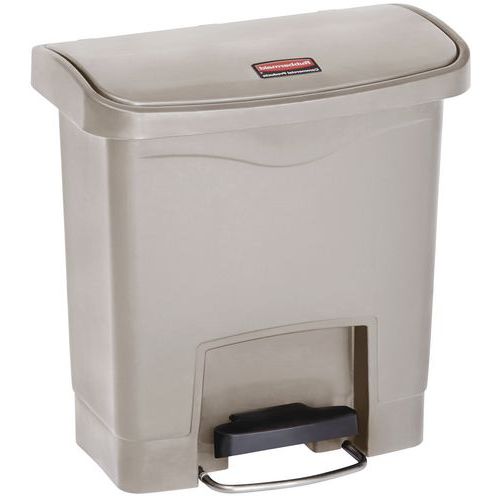 Plastový kontajner Slim Jim Step On Front Step 15 l – Rubbermaid