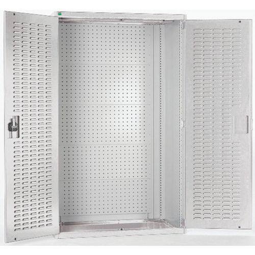 Dielenské skrine s perfo panelmi pre držiaky na náradie/boxy