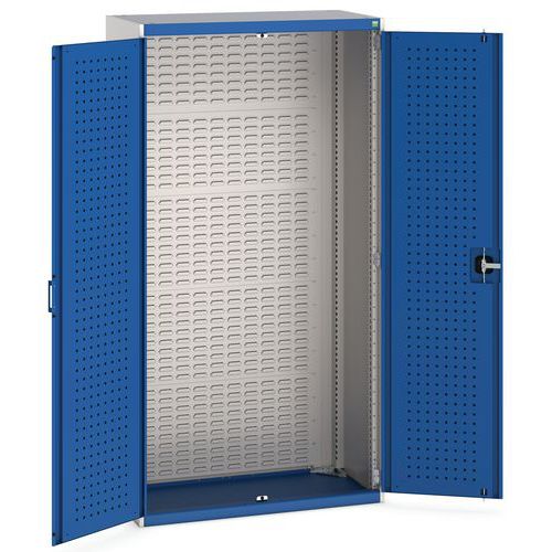 Dielenské skrine s perfo panelmi pre držiaky na boxy/náradie