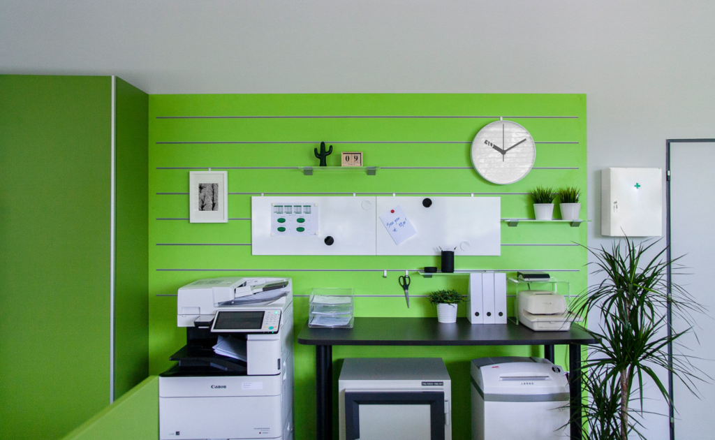 green_room_office