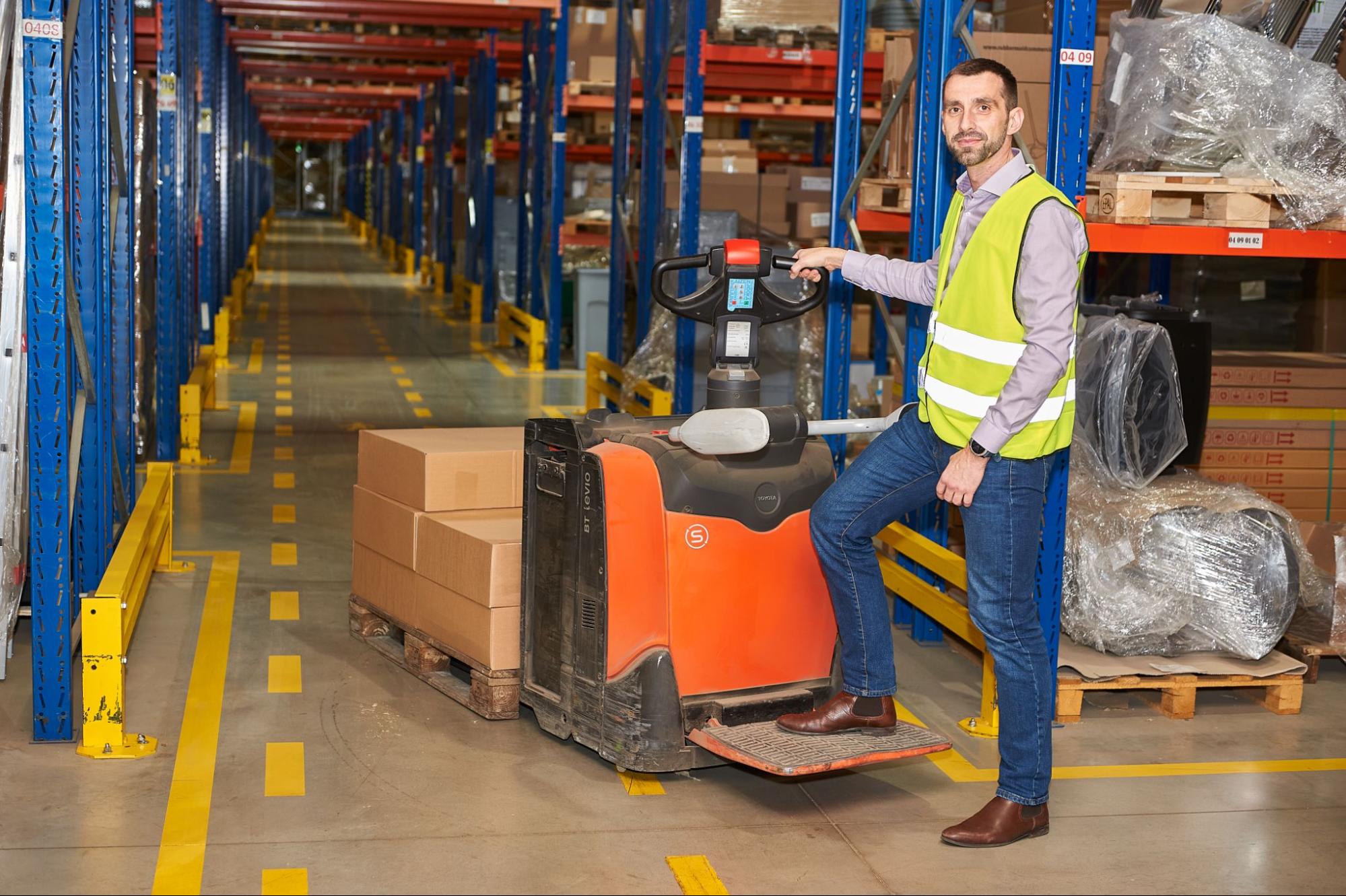 Dáta na striebornom podnose. Ako pomáhame firmám s udržateľnými nákupmi aj reportmi