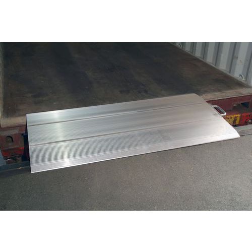 Prejazdový mostík, do 4 000 kg, 62,5 x 150 cm